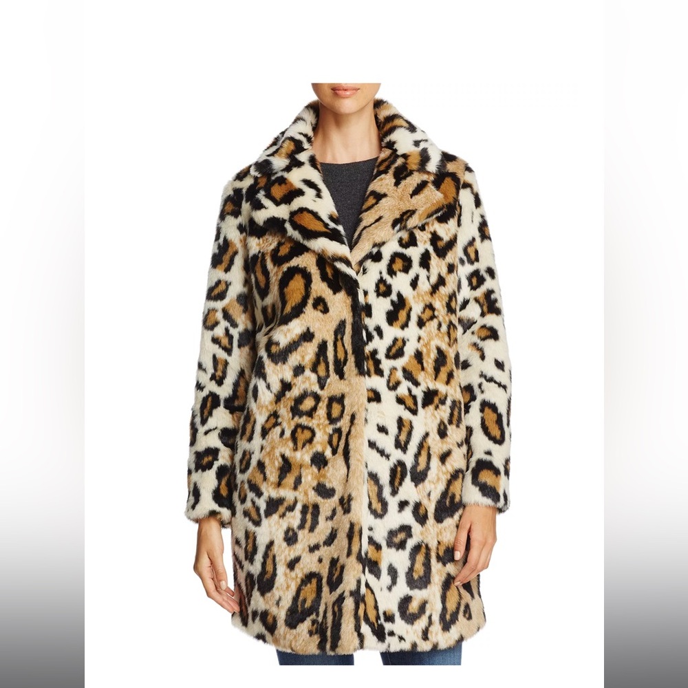 Brand New Cupcakes and Cashmere Abeni Leopard Faux Fur Coat